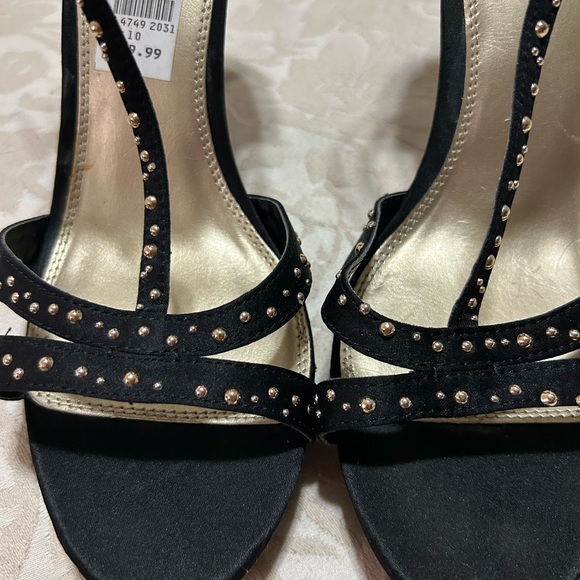 Fioni Night Heels Womens Strap
Ankle Pump Stiletto Gold Studded SZ 10 - Picture 3 of 10